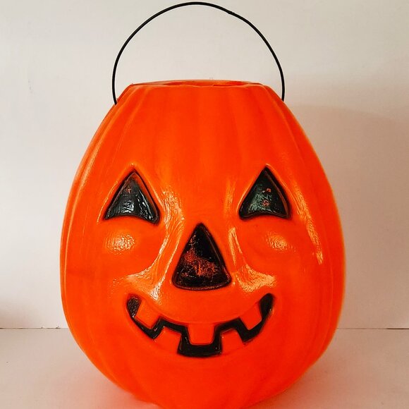 Vintage Large Oval Blow-Mold Jack O'Lantern Halloween Treat Pail Bucket *AS IS - Picture 1 of 10